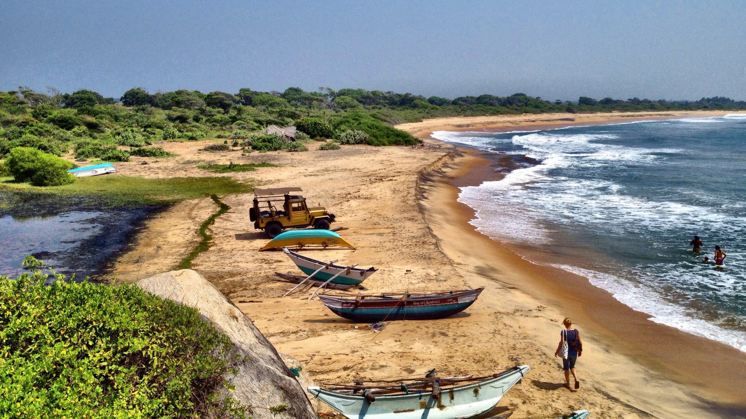 Ampara district landscape and business environment